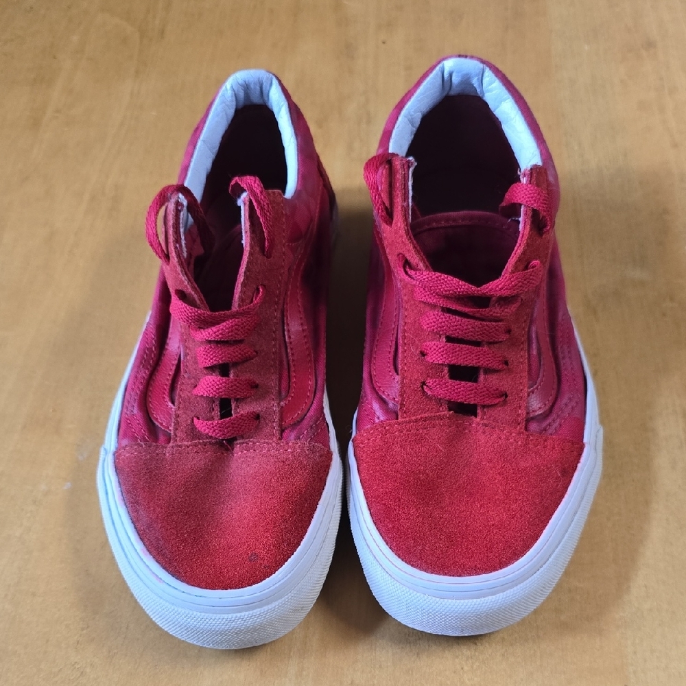 Vans Red Suede Old Skool Style Sneakers